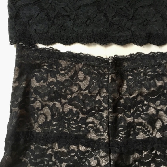 NWOT Lace Tube Top & Shorts in Black with neutral lining Color in Shorts - Picture 2 of 5